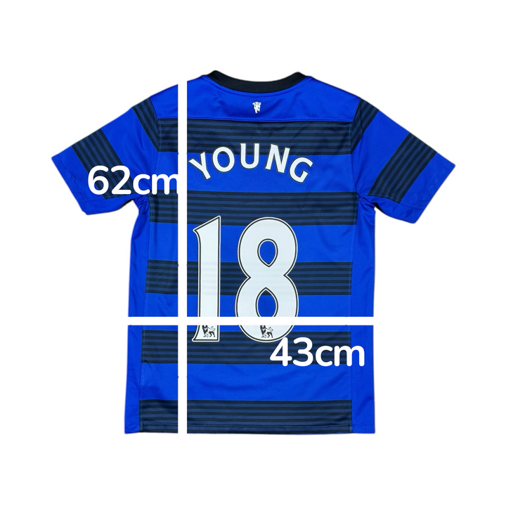 2011-12 Manchester United Away Shirt YOUNG #18 - 9/10 - (12-13 Years)
