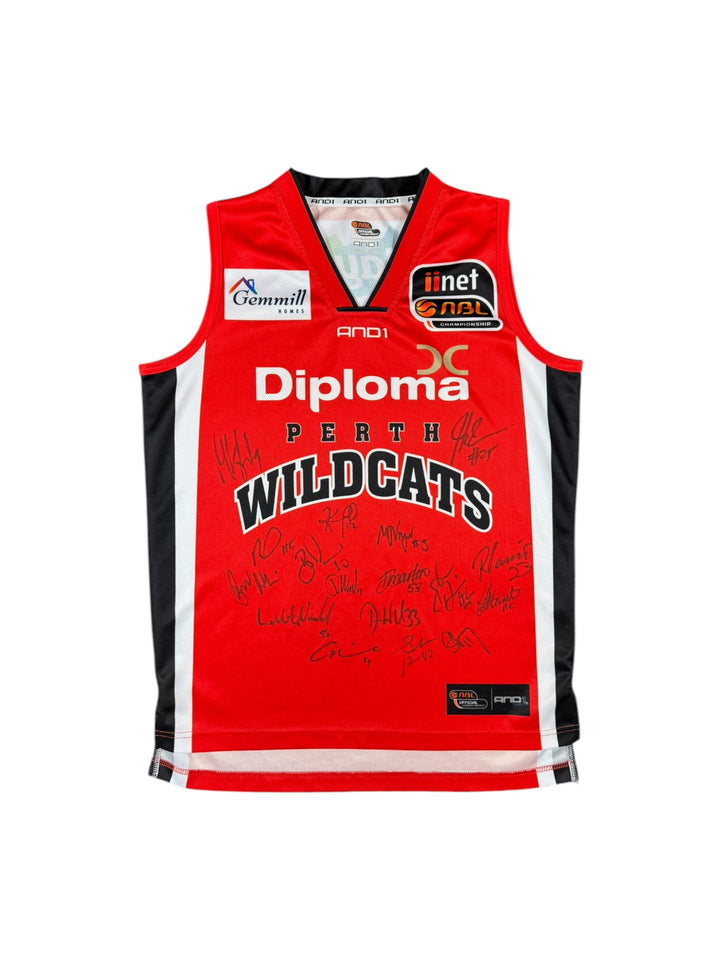 2010/11 Perth Wildcats AND1 Basketball Jersey Signed - 9/10 - (S)