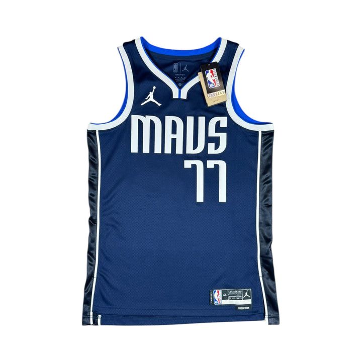 2022-24 Dallas Mavericks Nike Basketball Jersey #77 DONCIC - Brand New (M)