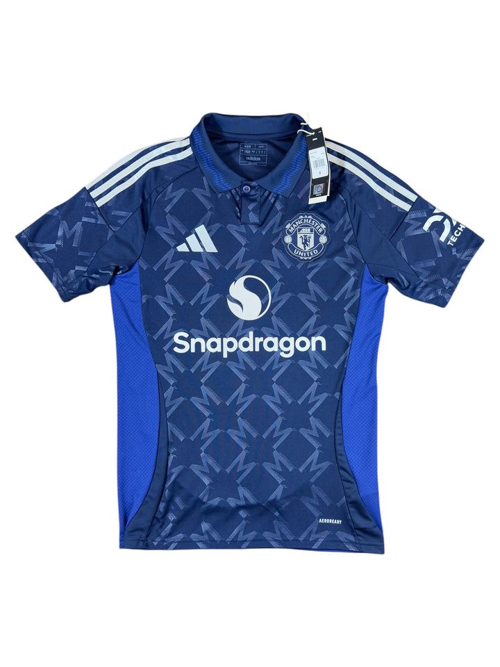 2024/25 Manchester United Adidas Away Football Shirt #8 B. Fernandes Brand New (S)