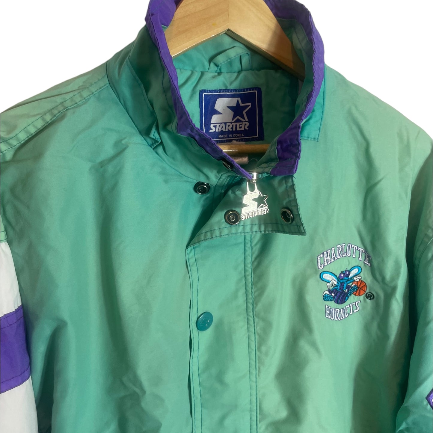 Vintage 90s Starter Charlotte Hornets NBA Jacket Men’s M