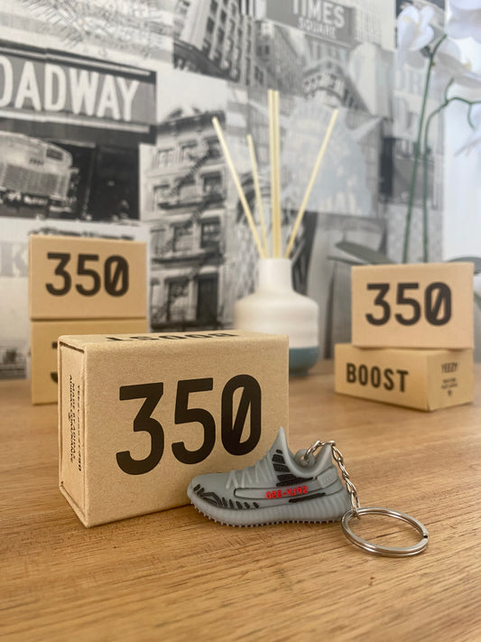 YZY 350 Beluga 2.0 3D Keychain