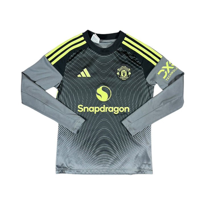 2025-26 Manchester United GK Away Shirt - 9/10 - (11-12 Years)
