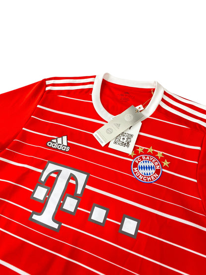 Bayern Munchen 2022/23 Home Football Jersey Brand New Mens M