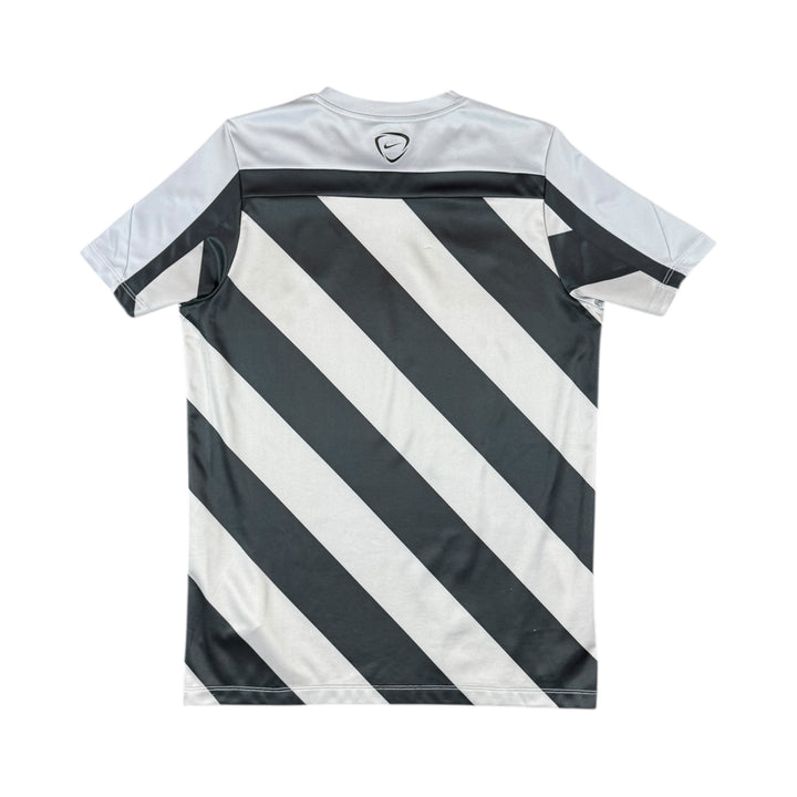 2013-14 Juventus Nike Training Shirt - 7/10 - (L)