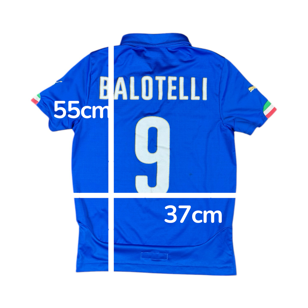 2014-15 Italy Home Shirt + Shorts BALOTELLI #9 - 9/10 - (10-11 Years)