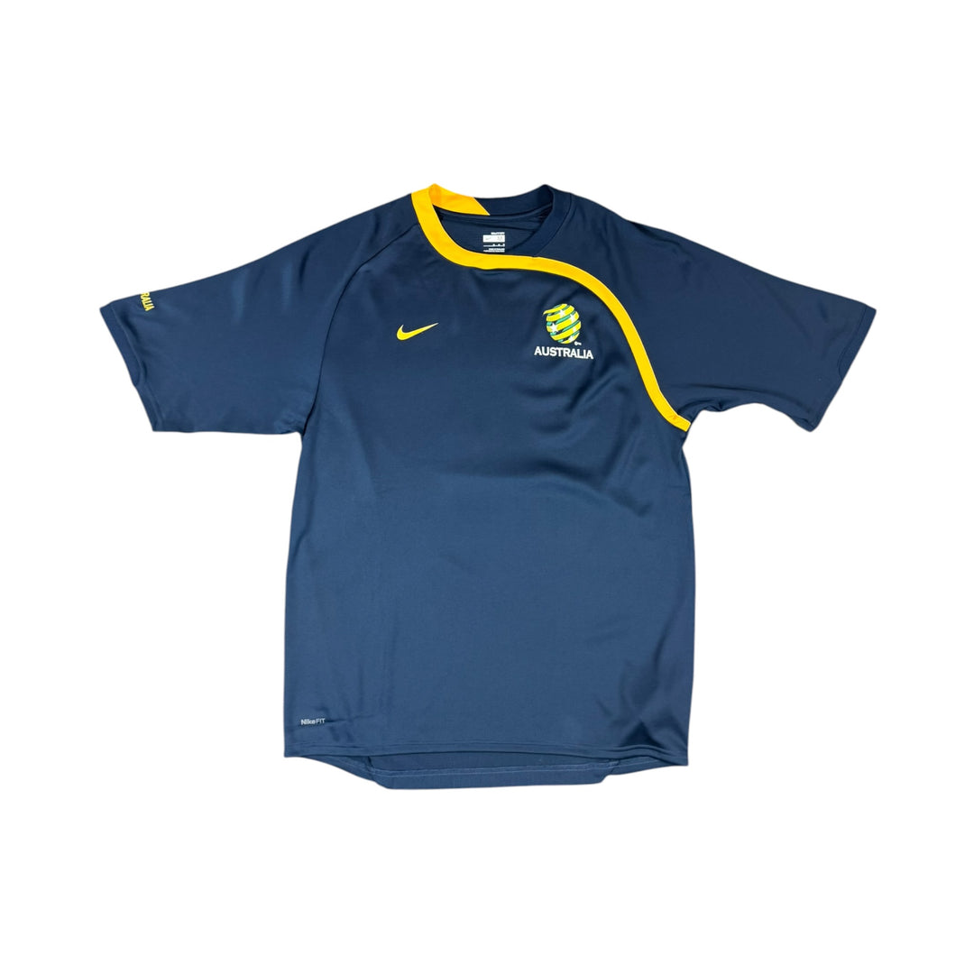 2009-10 Australia Training Shirt Brand New (M)