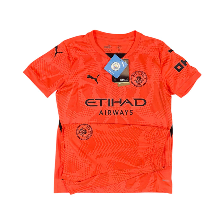 2024-25 Manchester City GK Shirt + Shorts Brand New (11-12 Years)