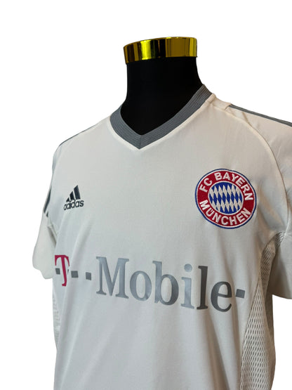 Bayern Munchen 2002/03 Away Football Jersey