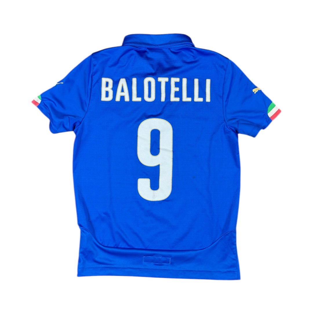 2014-15 Italy Home Shirt + Shorts BALOTELLI #9 - 9/10 - (10-11 Years)